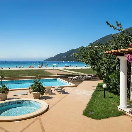 Aktes Vasiliki (Lefkada)